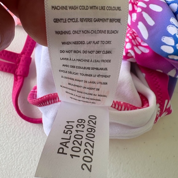 Hayley Girls Swimsuit Size 2 UPF 50‎ Pink Orange Blue Beach Pool CruiseVacation - Picture 10 of 10